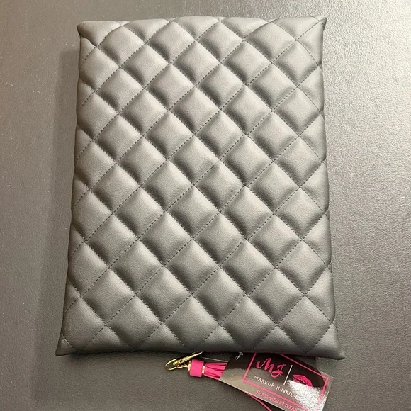 Makeup Junkie Bag 12” x 9” - Picture 5 of 8